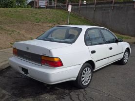 1993 TOYOTA COROLLA SEDAN 4-CYL, 1.8 LITER DELUXE SEDAN 4D