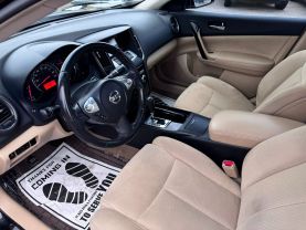 2011 NISSAN MAXIMA
