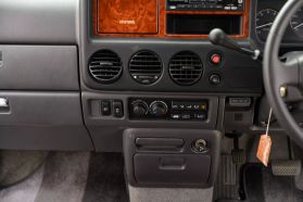 1999 HONDA STEPWGN VAN B20B BASE