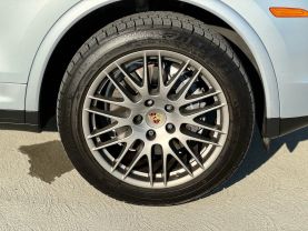 2017 PORSCHE CAYENNE SUV V6, 3.6 LITER PLATINUM EDITION SPORT UTILITY 4D