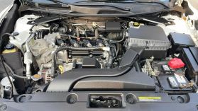 2016 Nissan Altima - Image 38