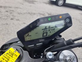 2020 YAMAHA MT-09 SPORTBIKES - -
