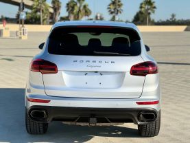 2017 PORSCHE CAYENNE SUV V6, 3.6 LITER PLATINUM EDITION SPORT UTILITY 4D