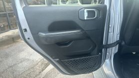 2018 Jeep Wrangler Unlimited - Image 24