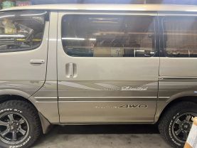 1998 TOYOTA HIACE VAN 1KZ-TE SUPER CUSTOM LIMITED