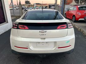 2013 CHEVROLET VOLT SEDAN VOLTEC ELECTRIC DRIVE SEDAN 4D
