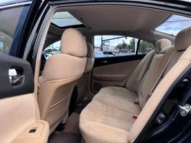 2011 NISSAN MAXIMA