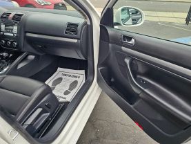 2010 VOLKSWAGEN JETTA SEDAN 5-CYL, PZEV, 2.5 LITER LIMITED EDITION SEDAN 4D