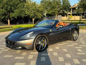 2010 FERRARI CALIFORNIA CONVERTIBLE V8, 4.3 LITER CONVERTIBLE 2D