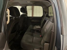 2010 CHEVROLET SILVERADO 1500 CREW CAB PICKUP V8, FLEX FUEL, 5.3 LITER LT PICKUP 4D 5 3/4 FT