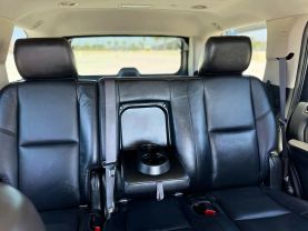 2011 CADILLAC ESCALADE SUV V8, FLEX FUEL, 6.2 LITER SPORT UTILITY 4D
