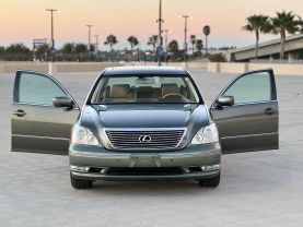 2004 LEXUS LS SEDAN V8, 4.3 LITER LS 430 SEDAN 4D