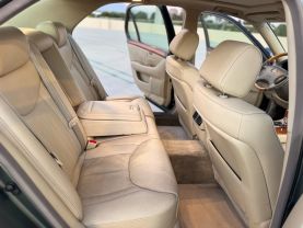 2004 LEXUS LS SEDAN V8, 4.3 LITER LS 430 SEDAN 4D