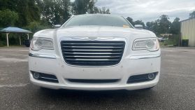 2011 CHRYSLER 300 SEDAN V8, HEMI, 5.7 LITER 300C SEDAN 4D