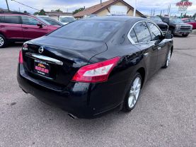 2011 NISSAN MAXIMA