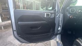 2018 Jeep Wrangler Unlimited - Image 29