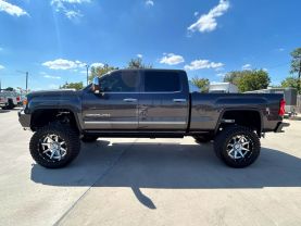 2016 GMC SIERRA 2500 HD CREW CAB PICKUP V8, TURBO DSL, 6.6L DENALI PICKUP 4D 6 1/2 FT
