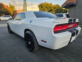 2013 DODGE CHALLENGER COUPE V6, 3.6 LITER SXT COUPE 2D