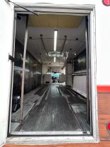 2009 FORD COMMERCIAL E450 CARGO - E450 CUBE VAN 12'