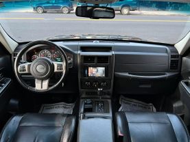 2012 JEEP LIBERTY SUV V6, 3.7 LITER LIMITED JET EDITION SPORT UTILITY 4D