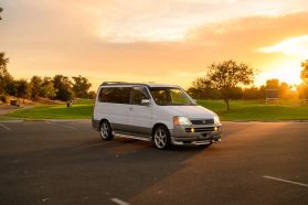 1999 HONDA STEPWGN VAN B20B BASE