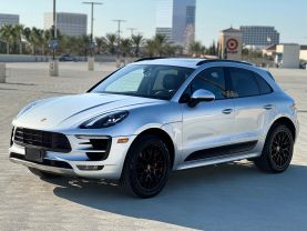 2017 PORSCHE MACAN SUV V6, TWIN TURBO, 3.0 LITER GTS SPORT UTILITY 4D
