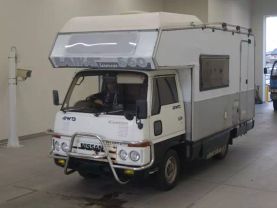 1991 NISSAN ATLAS CAMPER TD27 LAIKA 560