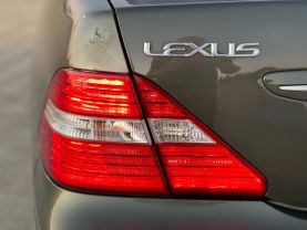 2004 LEXUS LS SEDAN V8, 4.3 LITER LS 430 SEDAN 4D
