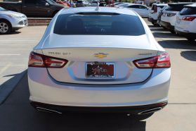 2020 Chevrolet Malibu - Image 15