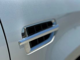 2011 CADILLAC ESCALADE SUV V8, FLEX FUEL, 6.2 LITER SPORT UTILITY 4D