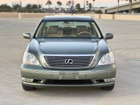 2004 LEXUS LS SEDAN V8, 4.3 LITER LS 430 SEDAN 4D