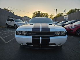 2013 DODGE CHALLENGER COUPE V6, 3.6 LITER SXT COUPE 2D