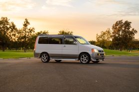 1999 HONDA STEPWGN VAN B20B BASE