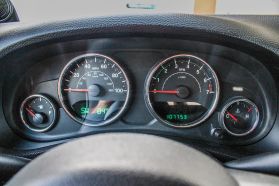 2013 Jeep Wrangler - Image 19