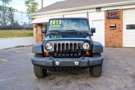 2013 Jeep Wrangler - Image 7