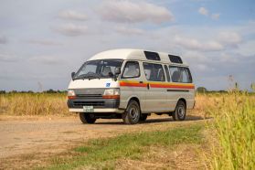 1994 TOYOTA HIACE VAN 3L DX