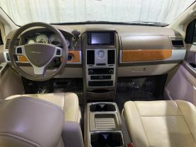 2008 CHRYSLER TOWN & COUNTRY VAN V6, 4.0 LITER LIMITED MINIVAN 4D