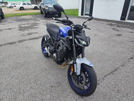 2020 YAMAHA MT-09 SPORTBIKES - -