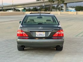 2004 LEXUS LS SEDAN V8, 4.3 LITER LS 430 SEDAN 4D