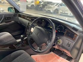 1999 TOYOTA CROWN SEDAN 1JZ-GE ROYAL SALOON ANNIVERSARY PACKAGE