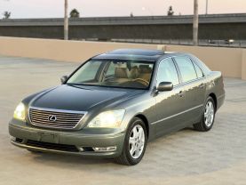 2004 LEXUS LS SEDAN V8, 4.3 LITER LS 430 SEDAN 4D