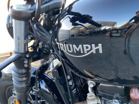 2023 TRIUMPH BONNEVILLE BOBBER CRUISER 2CYL. -