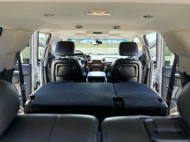 2011 CADILLAC ESCALADE SUV V8, FLEX FUEL, 6.2 LITER SPORT UTILITY 4D
