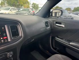 2015 DODGE CHARGER SEDAN V8, HEMI, 5.7 LITER R/T SEDAN 4D