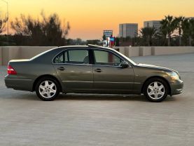 2004 LEXUS LS SEDAN V8, 4.3 LITER LS 430 SEDAN 4D