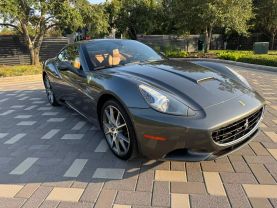 2010 FERRARI CALIFORNIA CONVERTIBLE V8, 4.3 LITER CONVERTIBLE 2D