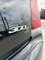 2019 CHRYSLER 300 SEDAN V6, 3.6 LITER 300S SEDAN 4D