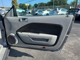 Used 2007 FORD MUSTANG COUPE V6, 4.0 LITER PREMIUM COUPE 2D - LA Auto Star located in Virginia Beach, VA