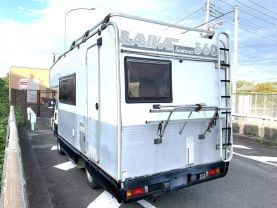 1991 NISSAN ATLAS CAMPER TD27 LAIKA 560
