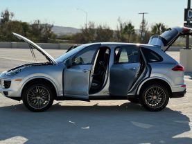 2017 PORSCHE CAYENNE SUV V6, 3.6 LITER PLATINUM EDITION SPORT UTILITY 4D